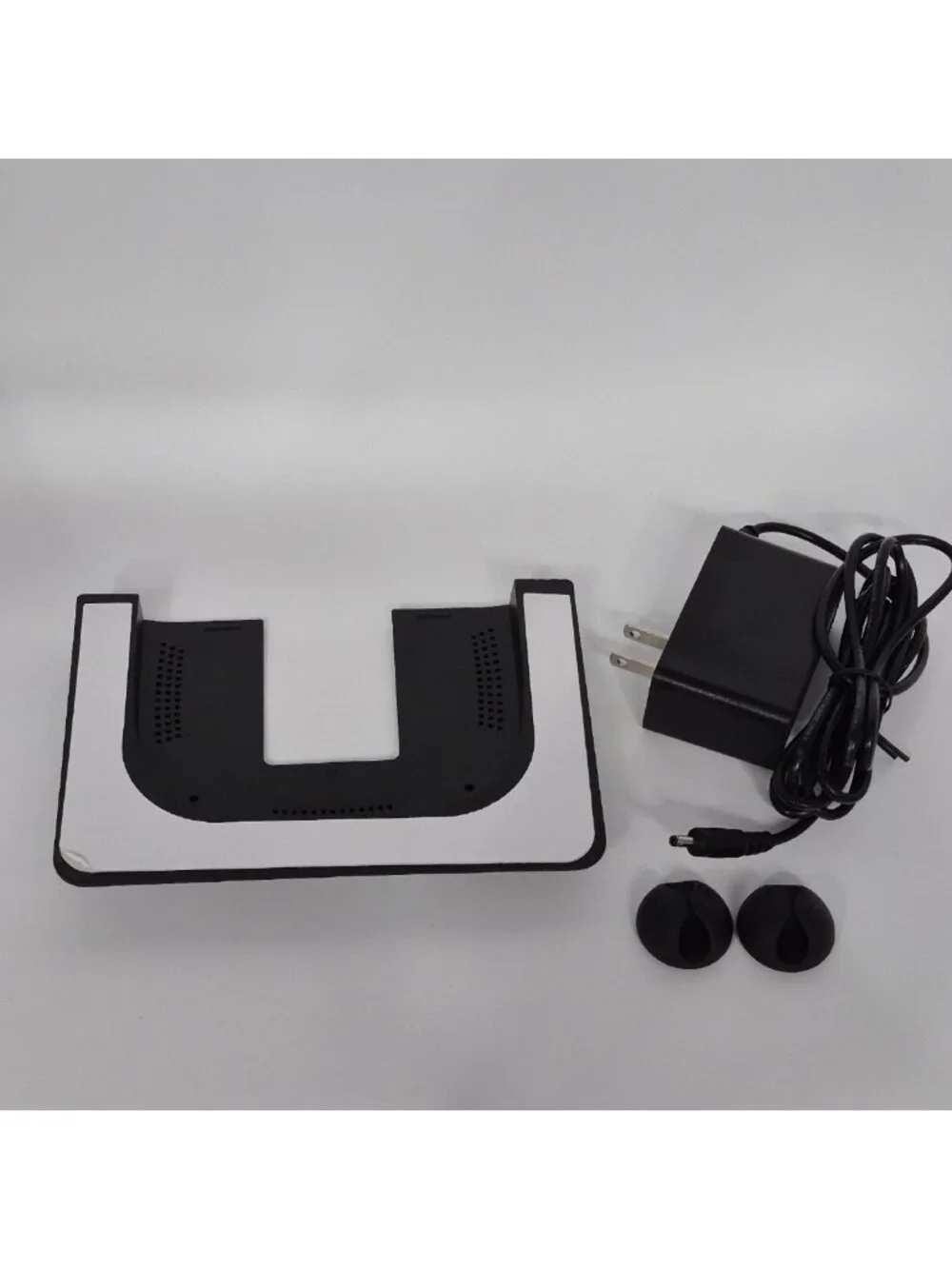 Under Desk Wireless Charger NiiTTER XE40 15-40mm 10W Max Qi Adapter Included